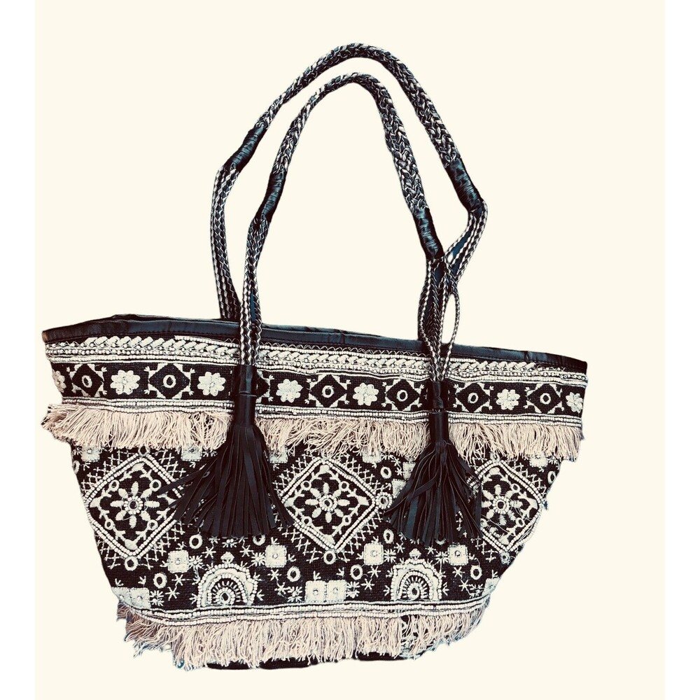 Vintage SHASHI Hobo Style Beaded Fringed Tote Weekender Hand Bag Black/Beige